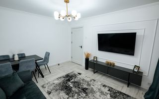 Apartament 3 camere | Decomandat | Renovat integral - Poză 8