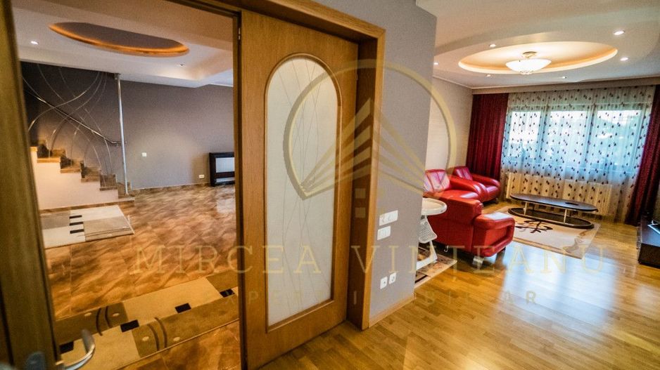 Palazu Mare / Elvila -  Vanzare Vila  D+P+1E cu teren de 996 mp - Poză 8