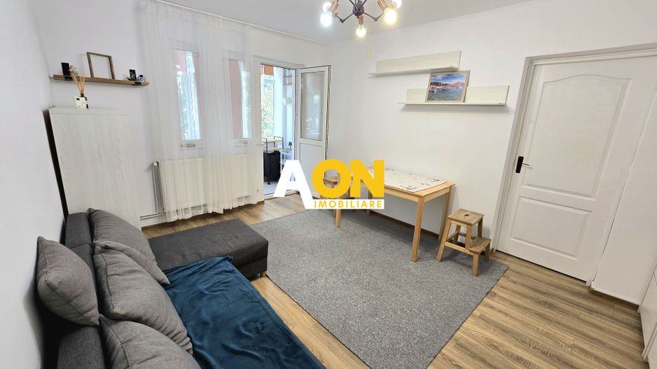 Apartament 3 camere, renovat, etaj 3, Cetate, langa Parcul Unirii - Poză 1