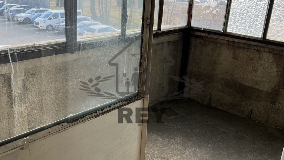 Apartament 4 camere decomandate 4 balcoane etaj 1 Str. Bâlea/Sibiu - Schiță 21