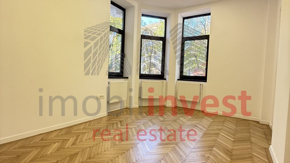 Vilă interbelică restaurată – Dorobanți Capitale 363 mp utili - Poză 29