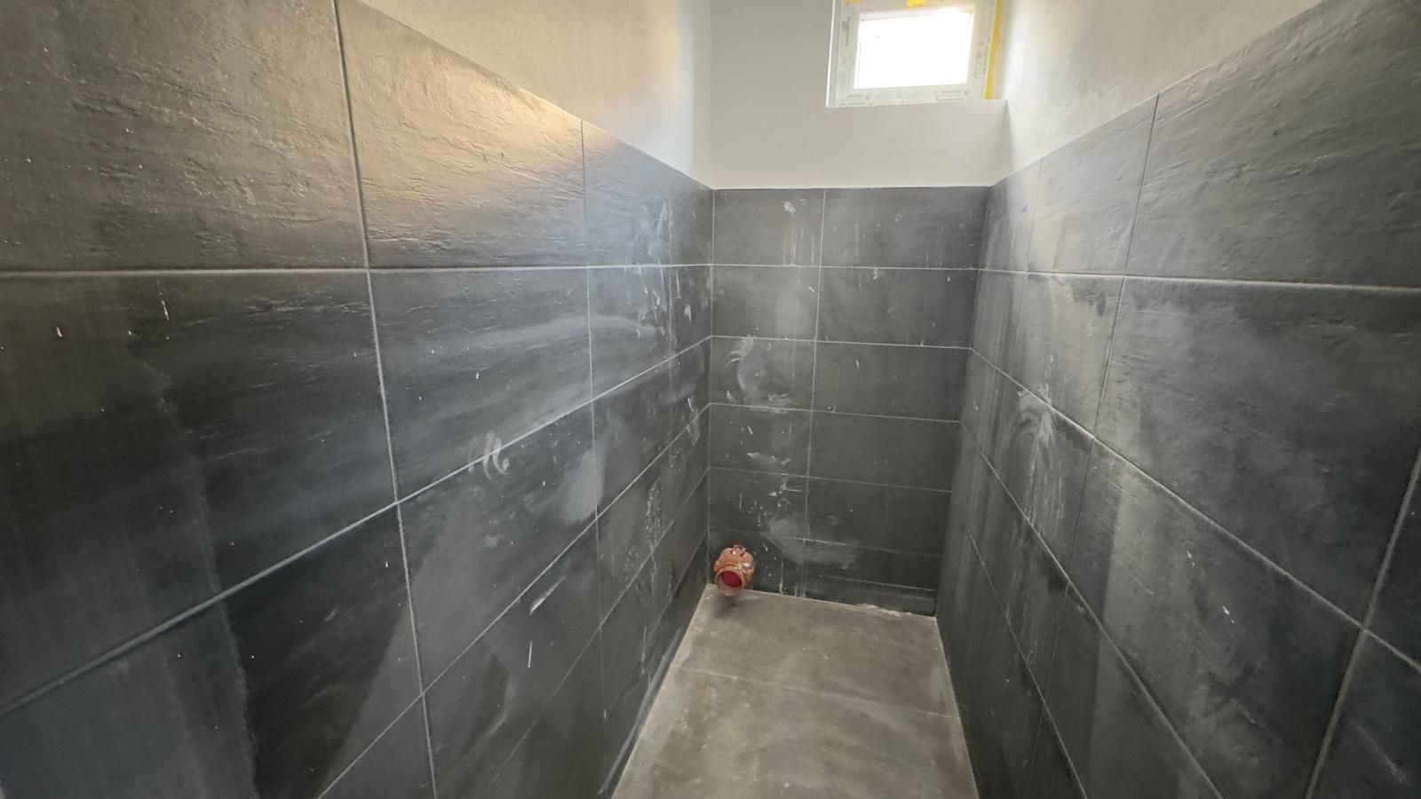 SPATIU/DEPOZIT FUNDENI, 365 MP UTILI, 2 GRUPURI SANITARE, BLOC NOU - Poză 4