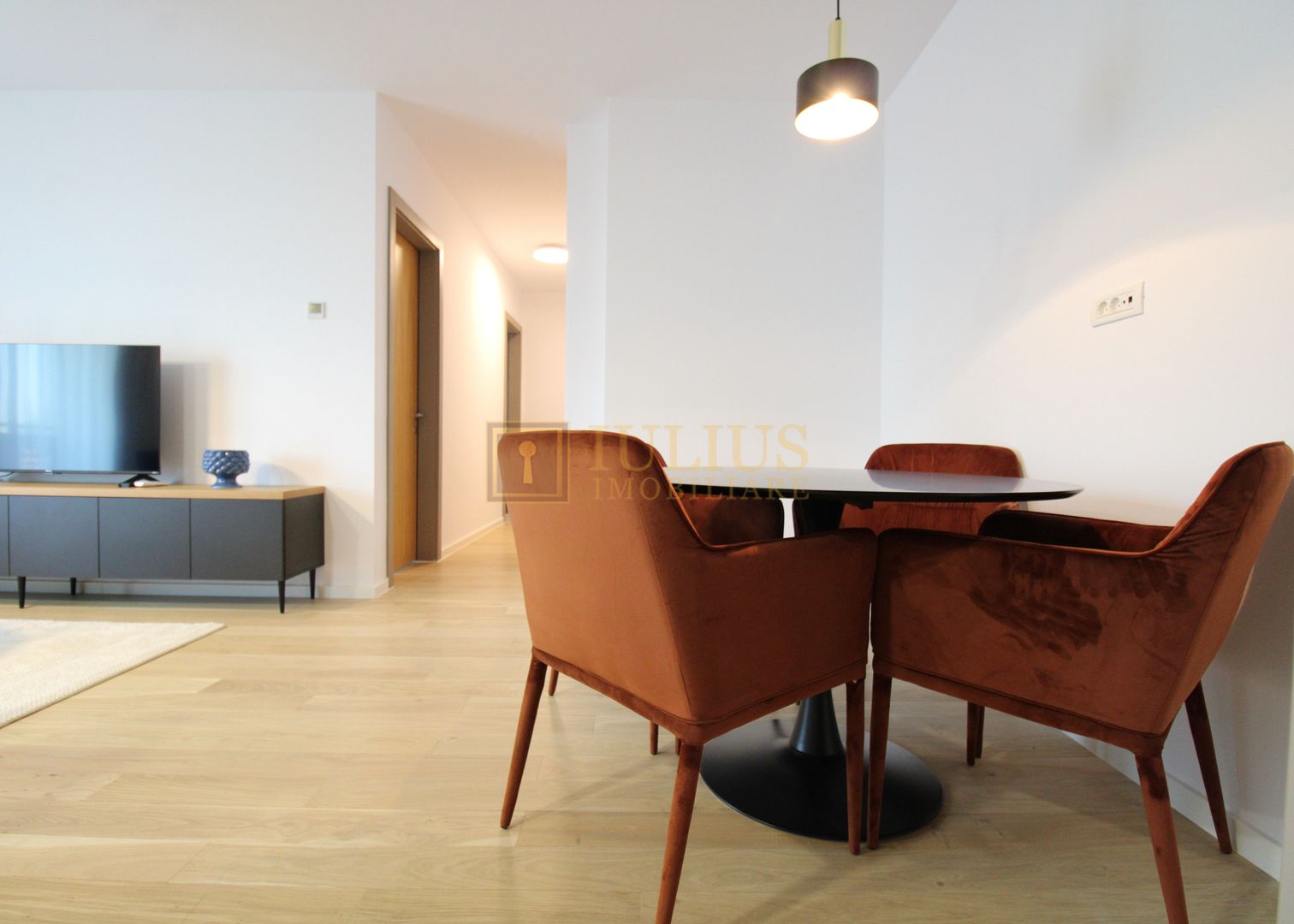 Mobilat deosebit, parcare subterana; Circumvalatiuni - Poză 9