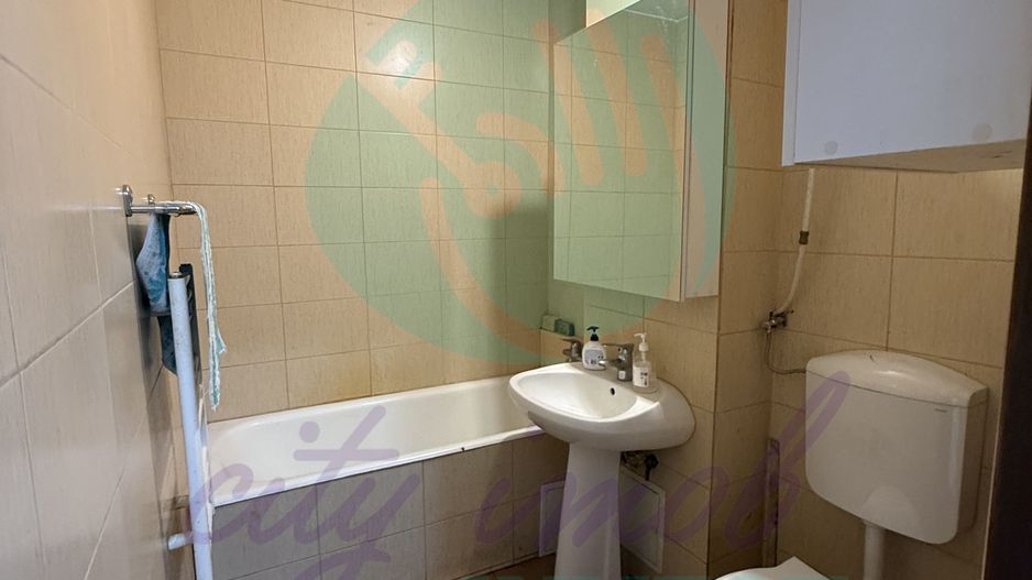 3 camere cu CENTRALA PROPRIE etajul 1 - Poză 5