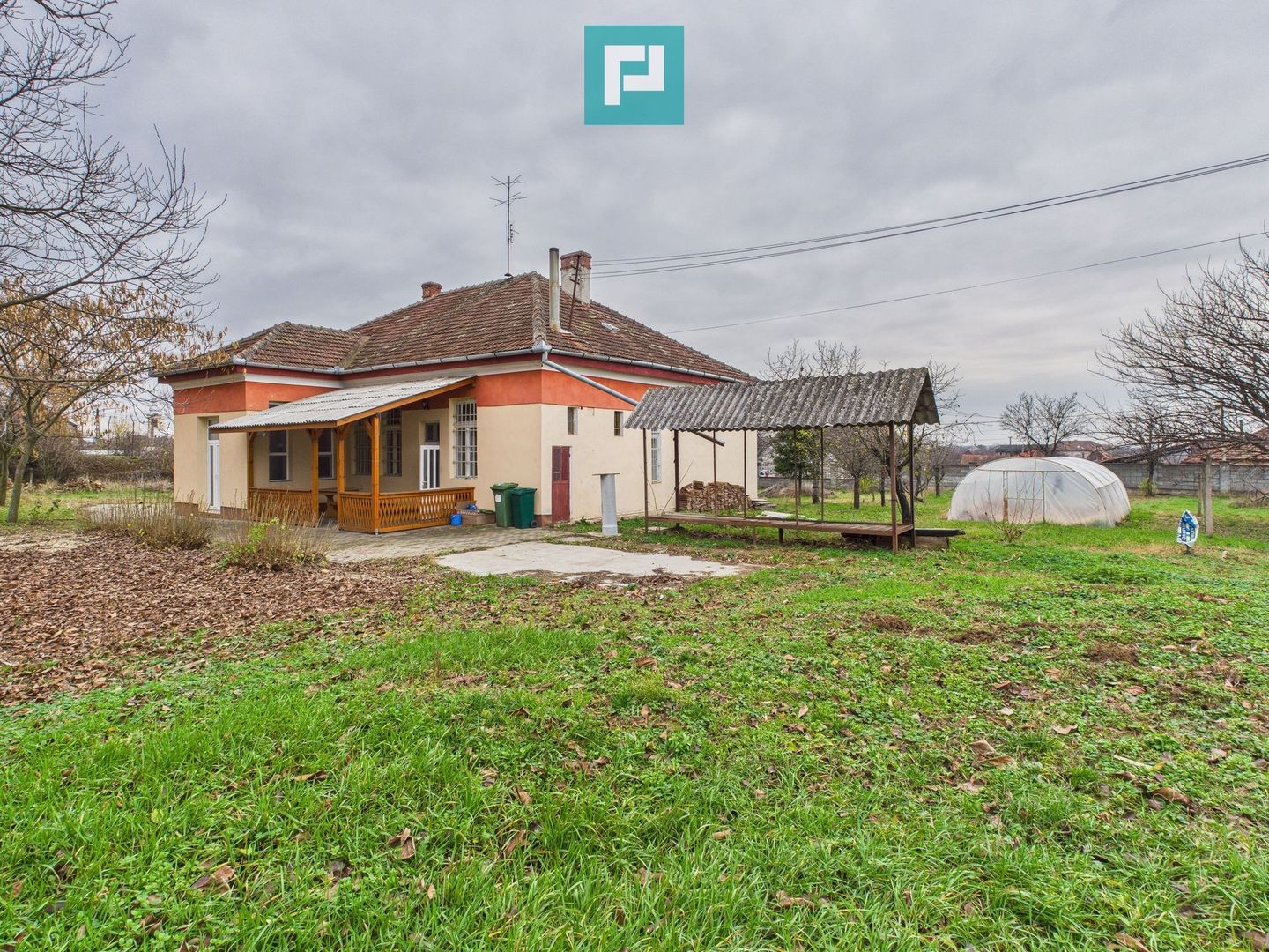 CONAC IMPRESIONANT ÎN GHIOROC - Poză 22