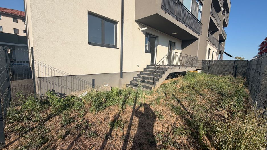 AP. 3 CAMERE - GRADINA PROPRIE 60 MP, PARCARE INCLUSA, COMISION 0% - Poză 1
