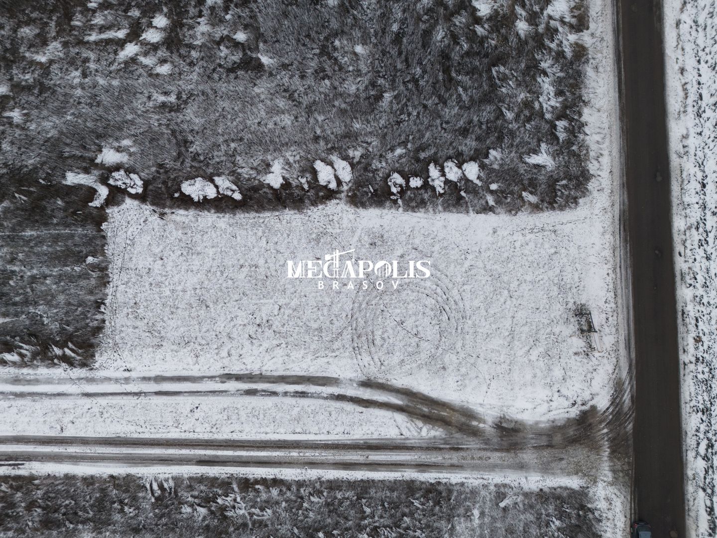 TEREN INTRAVILAN | TOATE UTILITĂȚILE | O PARCELĂ DISPONIBILĂ - Poză 4