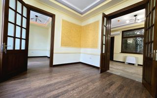 Spațiu de birouri ultracentral de inchiriat - etaj 1-intrare separata - Poză 3