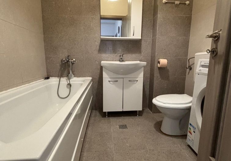 Inchiriere apartment 2 camere + loc parcare Militari - Poză 2