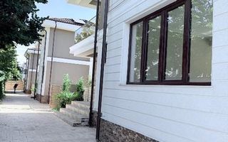 Casă P+1 , cu panouri fotovoltaice, pompă de căldură - Poză 3