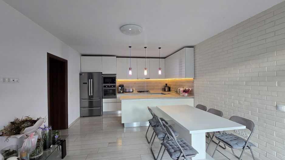 Casa Constructie Noua Les + Teren 4900 MP - Poză 15