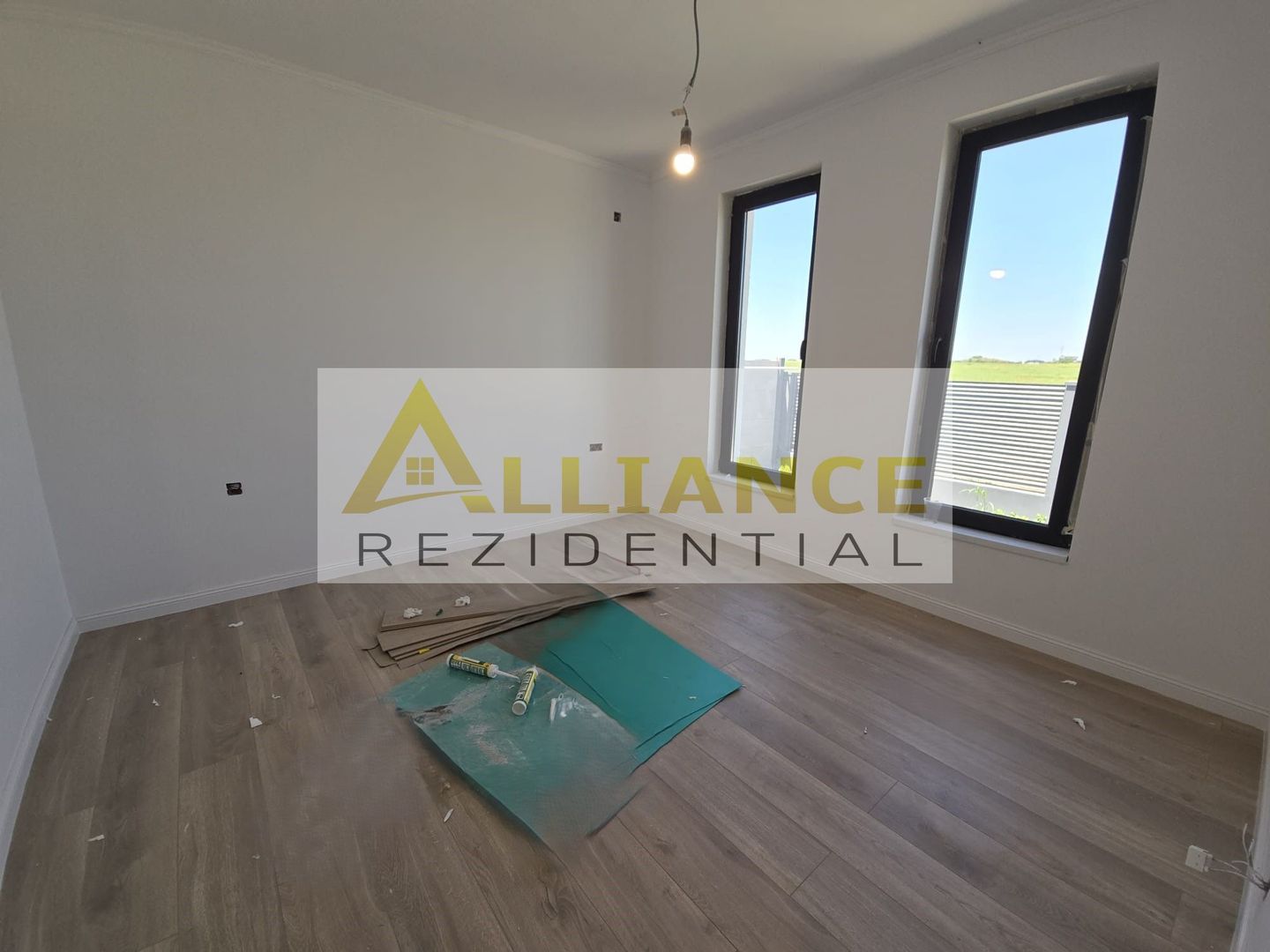 Casa 4 Camere | Zona linistita - Poză 8
