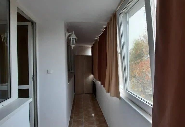 AP. 2 CAMERE TEI, BLOC REABILITAT, BUCATARIE INCHISA, MOBILAT MODERN - Poză 5