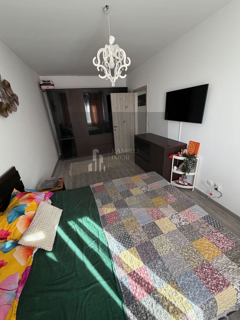 Apartament 3 camere Metalurgiei / Cartierul Solar - Poză 13