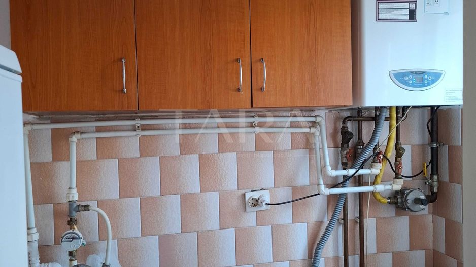 Garsonieră cu balcon închis, etaj 1, zona Gării, Cluj-Napoca. - Poză 3