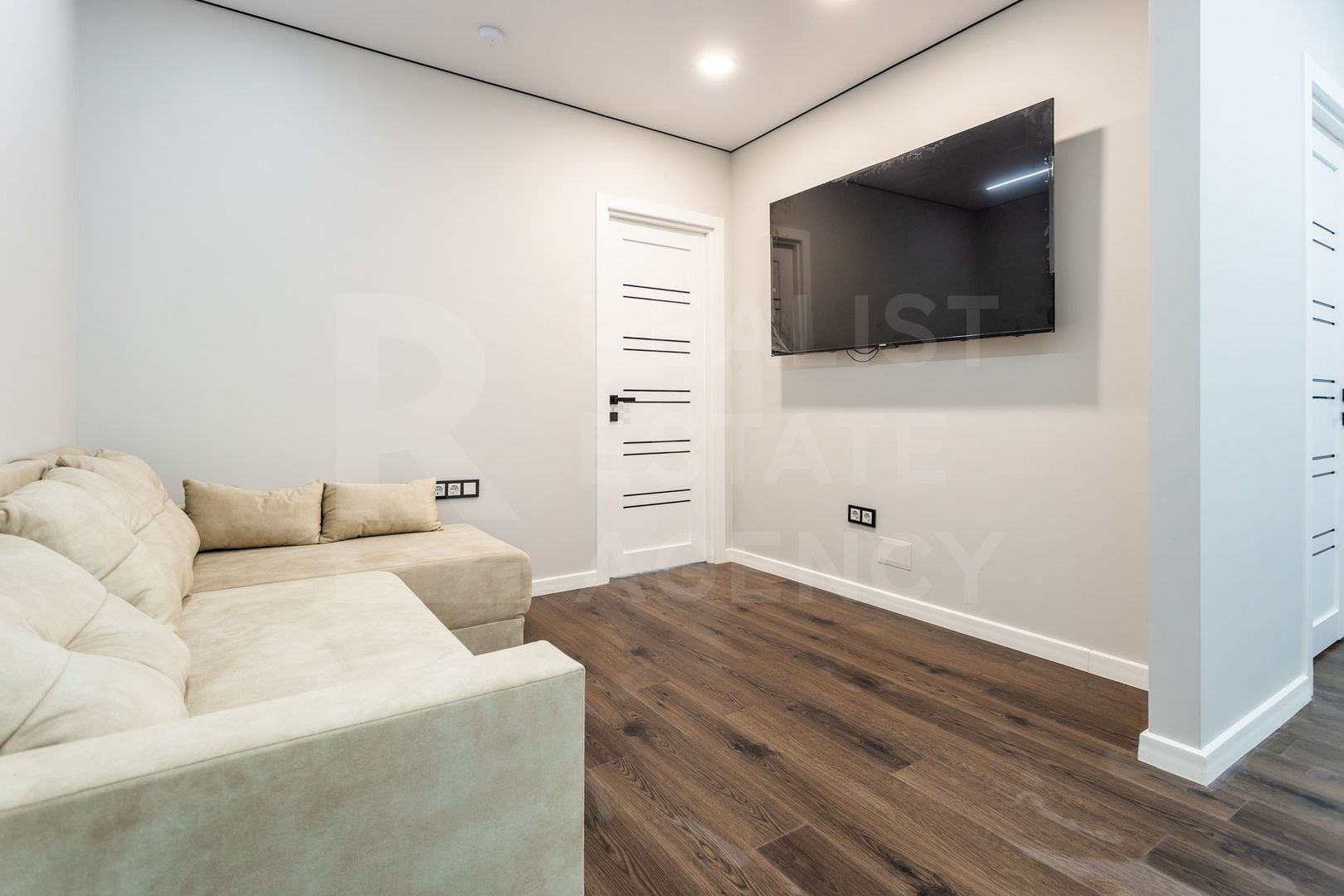 Vânzare, apartament, 2 camere, str. Regina Elizabeta, Durlești - Poză 5