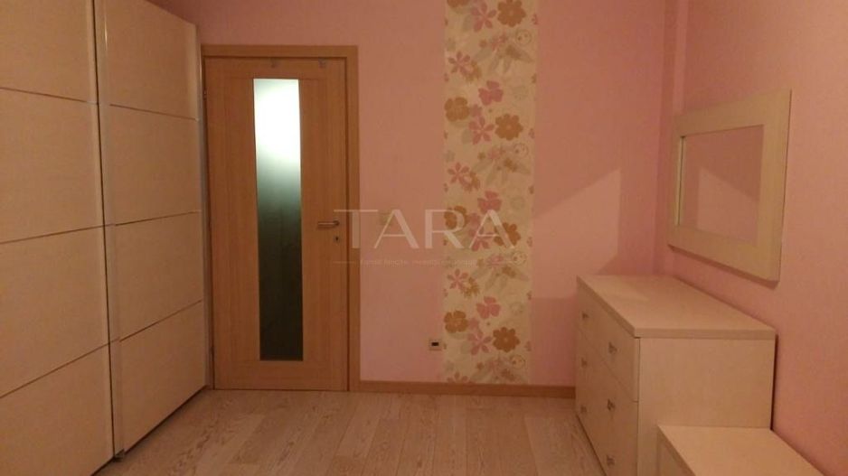 Apartament cu 4 camere de vânzare în zona Europa - Poză 9