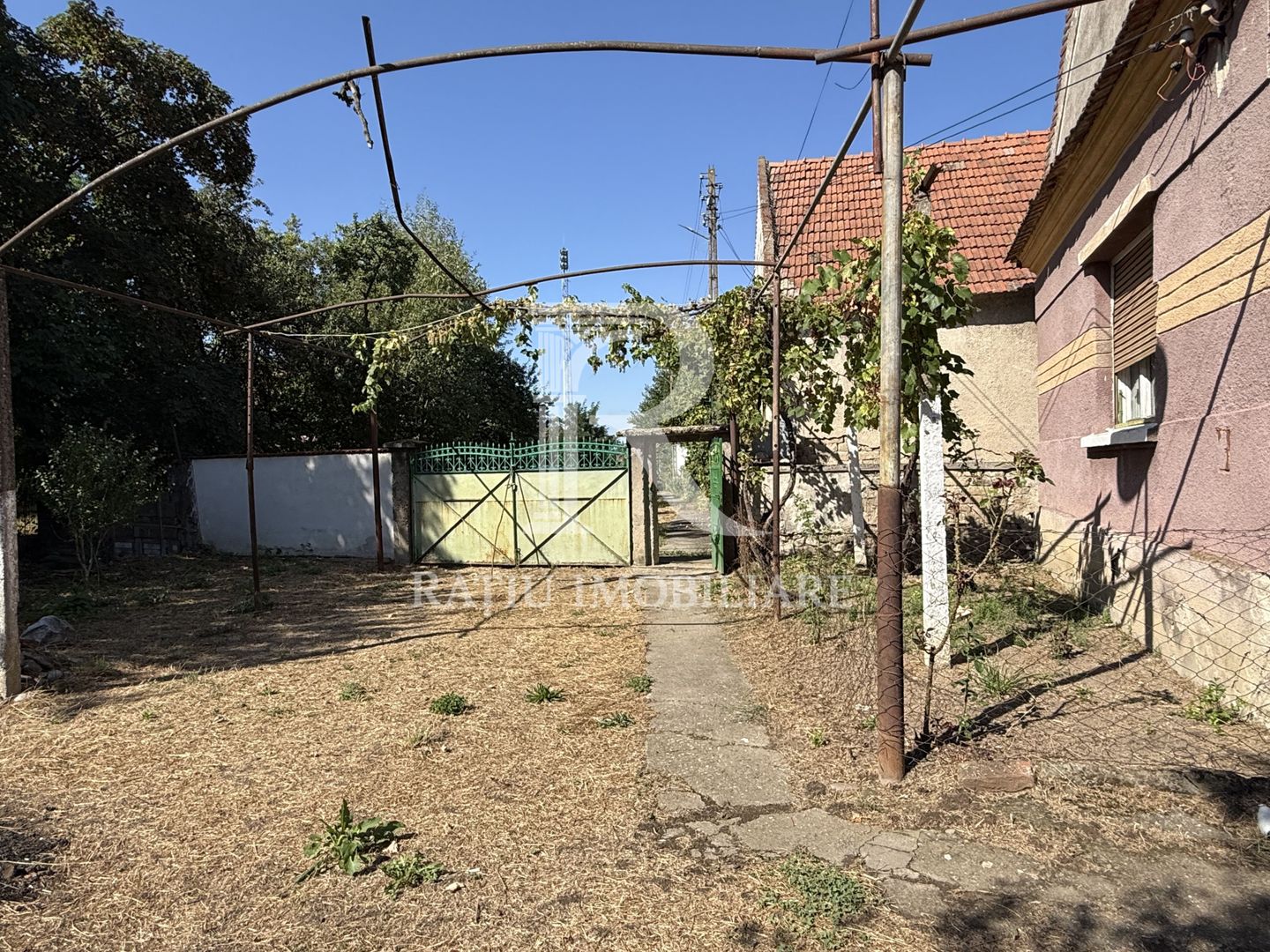 Casa Demolabila | 1995mp teren | Posoloaca | Bihor - Poză 2