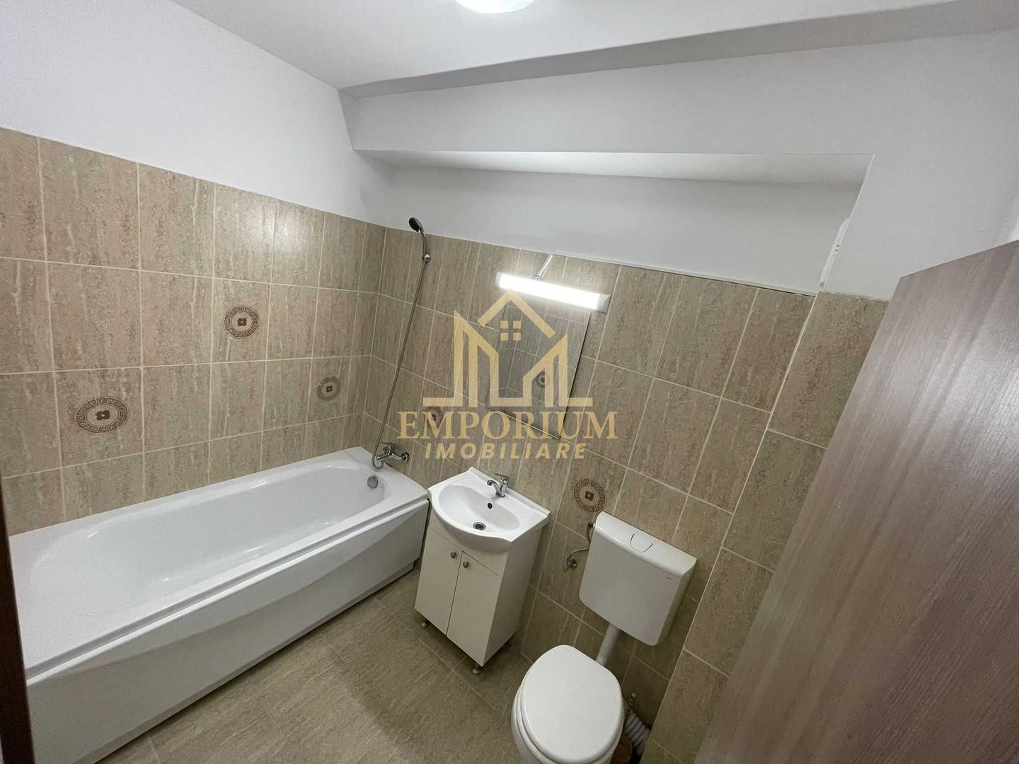 2 camere decomandate, Modern, Parcare, Buna Ziua, zona Autoworld - Poză 6