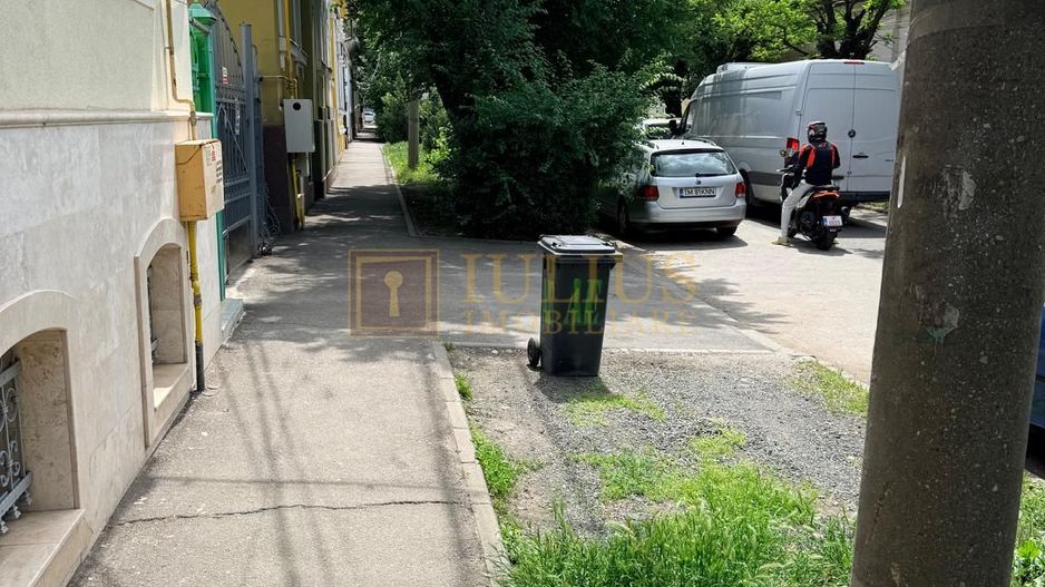 2 camere| apartament la casa-curte comuna| loc de parcare| centrala proprie| - Poză 16