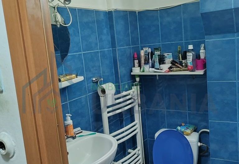 Apartament 3 camere de închiriat în zona Tătărași, Iași - Poză 2