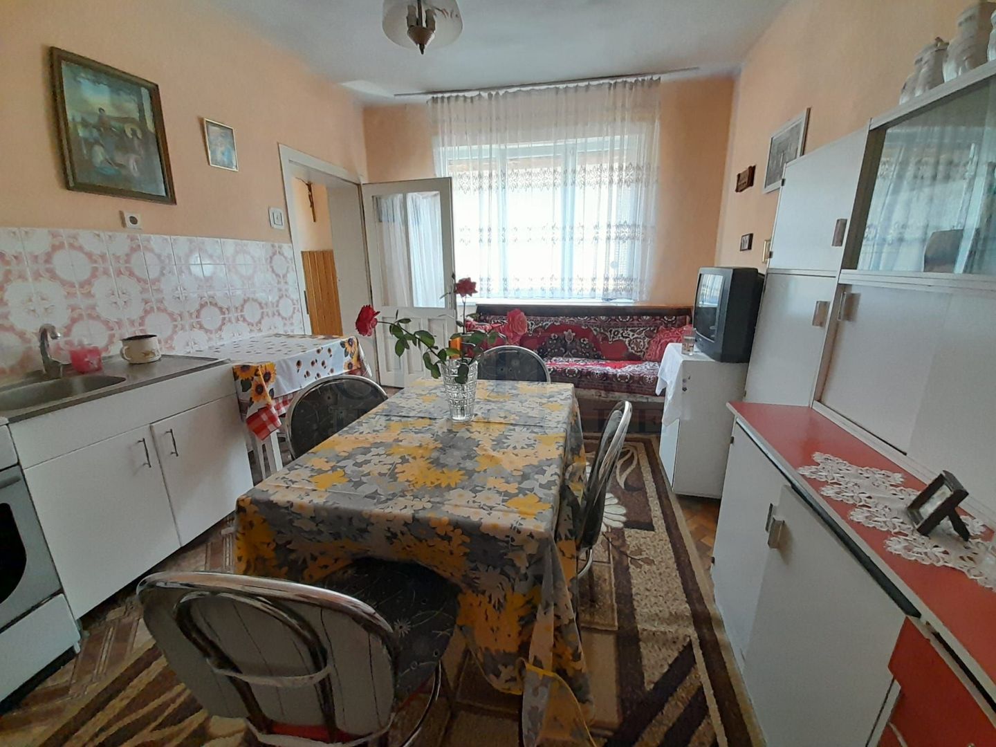 Casa de vanzare Dambul Rotund, zona linistita!!!! - Poză 16