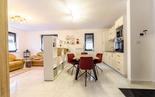 Apartament ultracentral cu 2 camere la cheie Comision 0 - Poză 2
