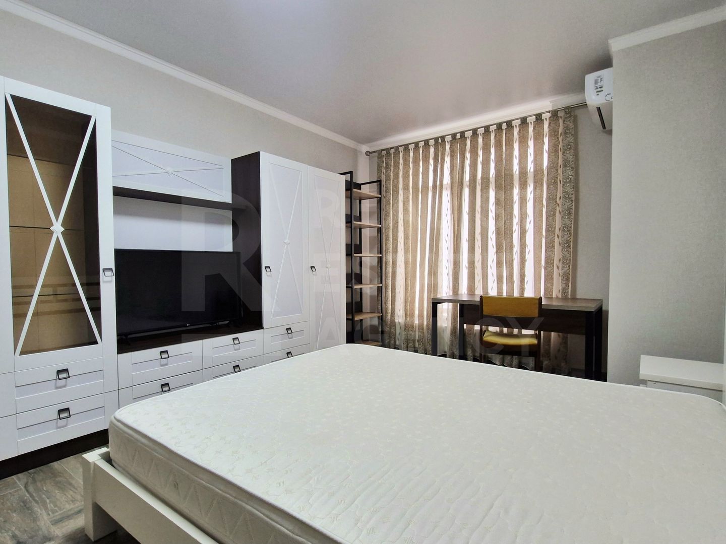 Chirie, apartament, 1 cameră, strada Cojocarilor, Centru - Poză 2