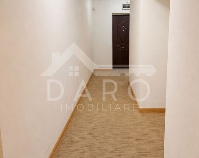 🏡 Apartament de vânzare – 3 camere | Strada Moldovei, zona Școli Geor - Poză 1