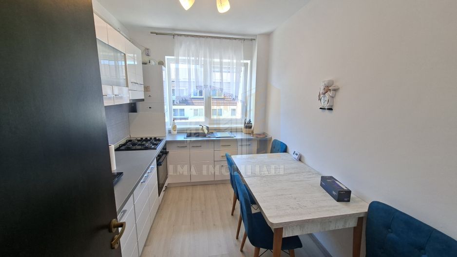 Apartament 2 camere decomandat Subcetate City Sanpetru Brasov - Poză 3