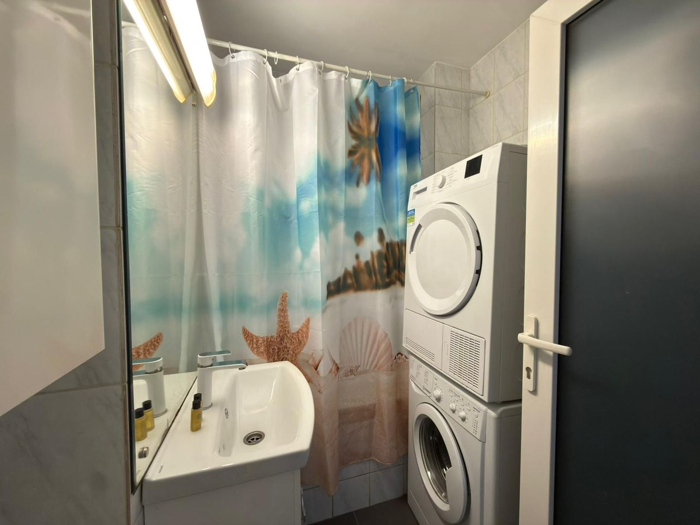 Ap 3 camere, decomandat,etaj 5 – zona Piața Rogerius.Pret 108.000 euro - Poză 7
