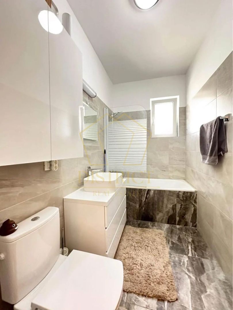 Apartament modern cu 3 camere si terasa | HOTEL IQ | Giroc - Poză 8