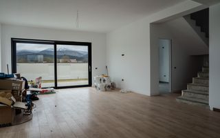 Casa de vanzare - Poză 10