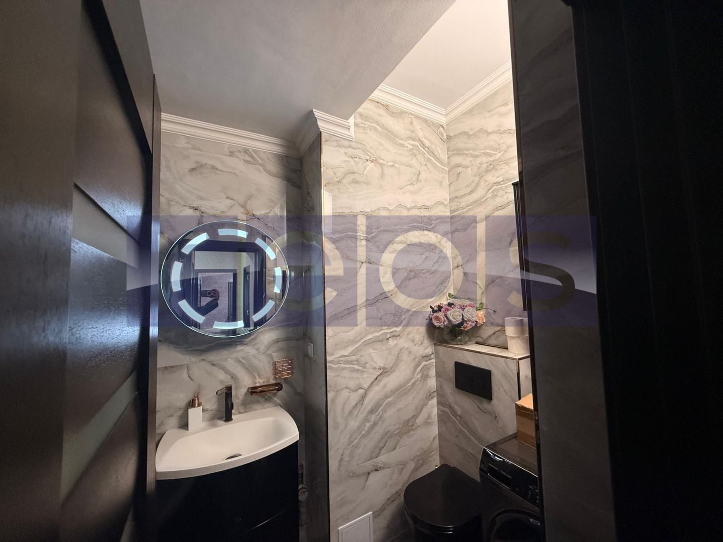 VANZARE APARTAMENT 3 CAMERE BASARABIEI | MOBILAT UTILAT COMPLET | - Poză 13