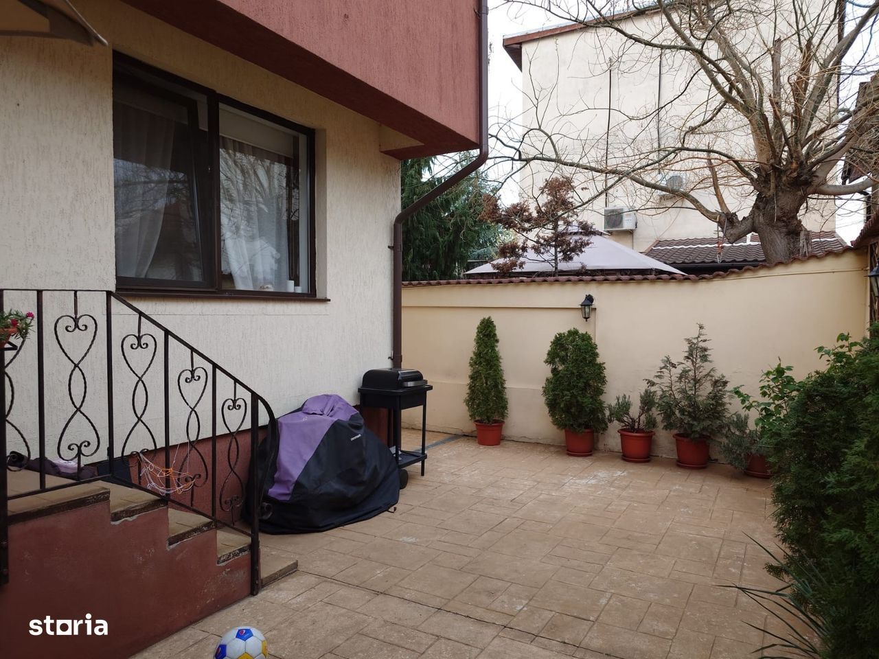 Vanzare apartament 3 camere 61m2 si curte 58m2 Bucurestii Noi - Poză 1