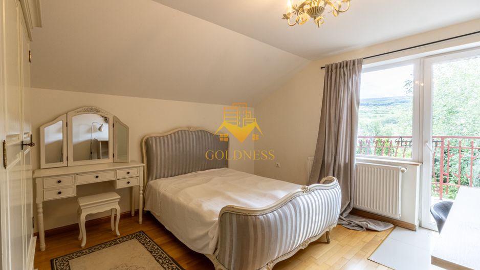 Casa individuala, 5 camere, dressing,garaj, 1000 mp gradina, Borhanci - Poză 23