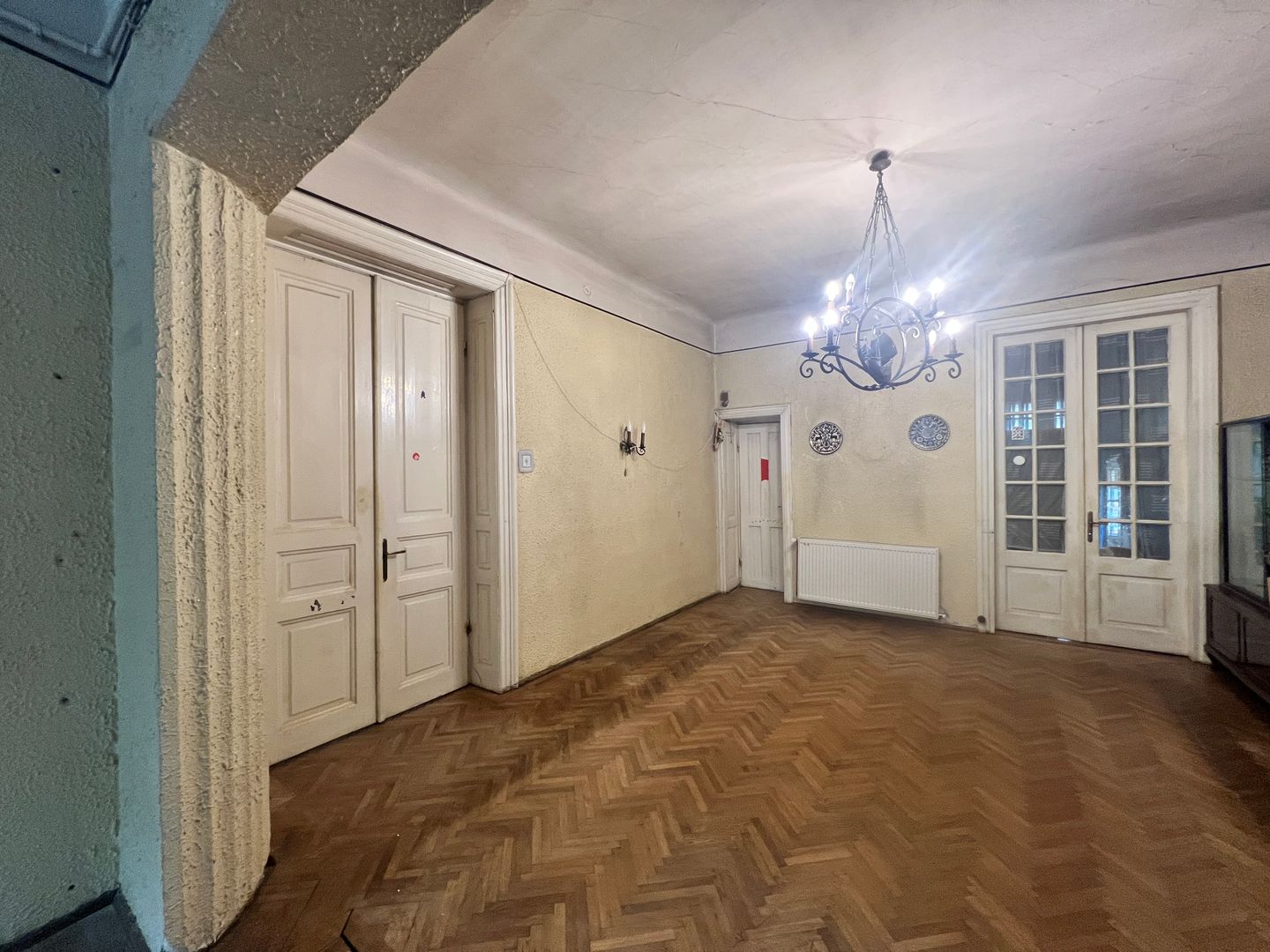 Casă interbelică de închiriat – Str. Barbu Văcărescu nr. 33 - Poză 24