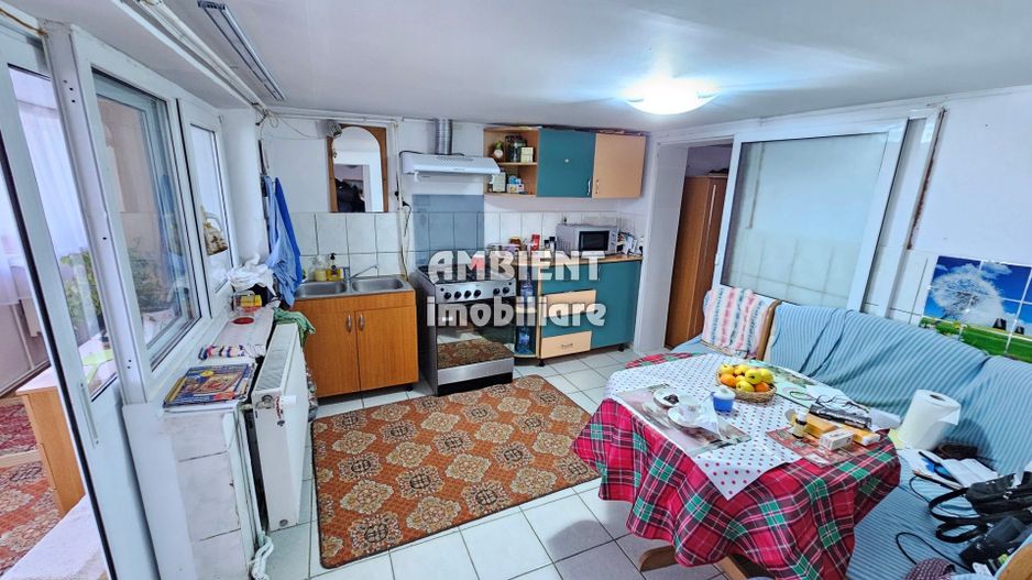 CASA individuala cu teren 1.400 mp, zona BACAOANI; - Poză 6