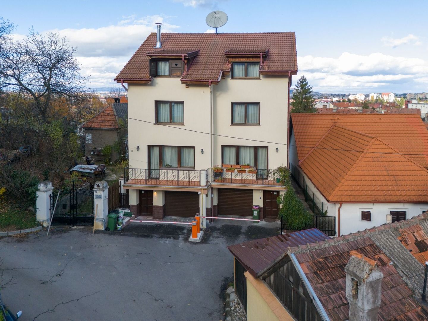 Duplex modern zona Centrala Brasov - Poză 1