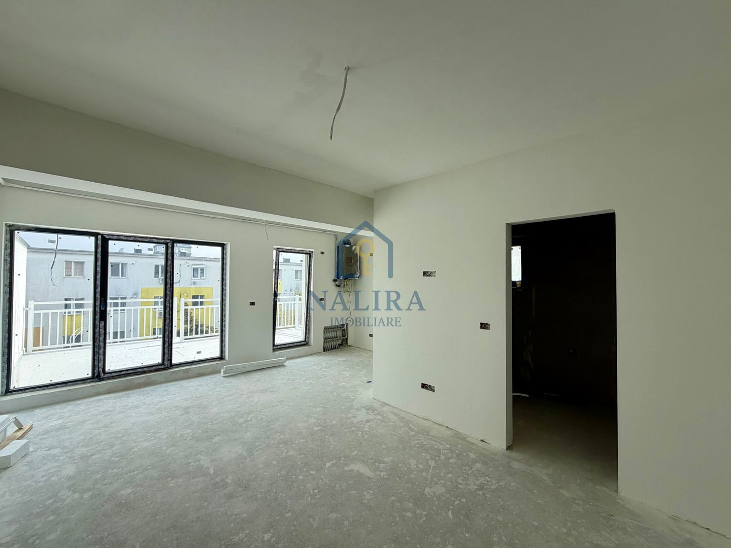 Apartament cu terasa și parcare zonă Ultracentrală - Poză 2