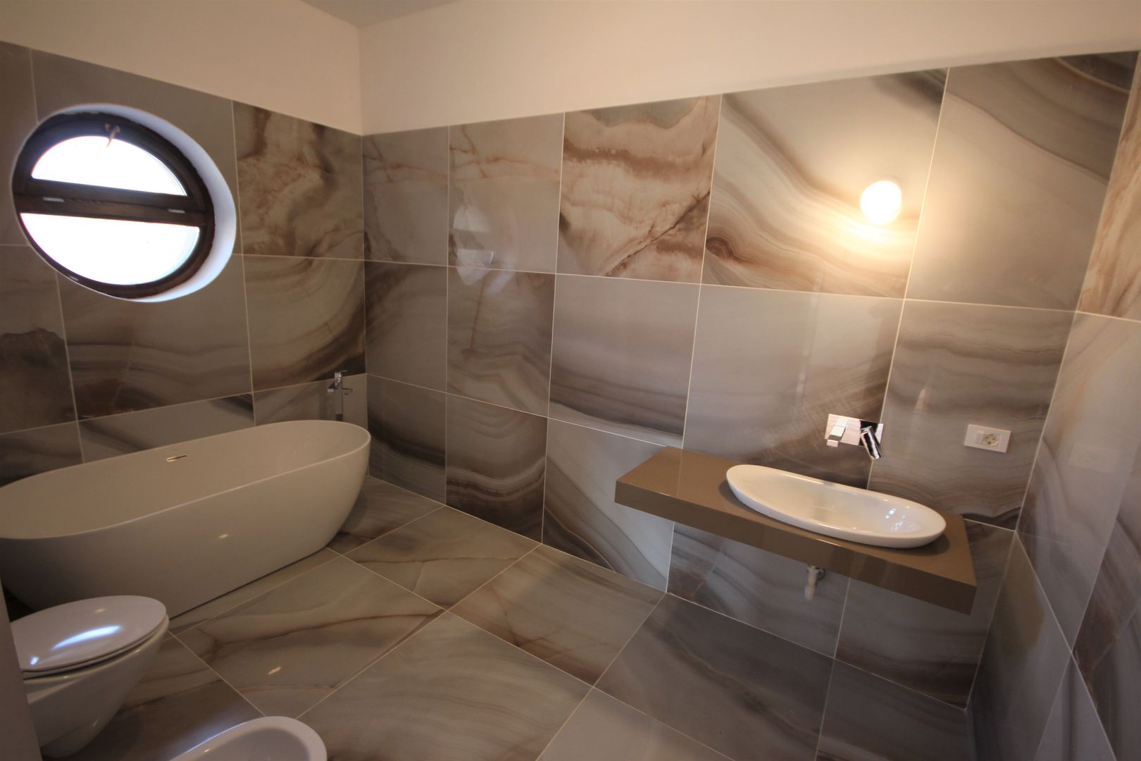 Casa stil mediteranian in Dumbravita - Poză 17