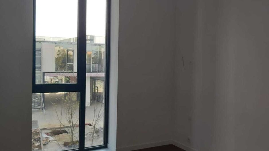 De închiriat: ap. 2 cam - spațiu birouri - One Cotroceni - parcare - Poză 2