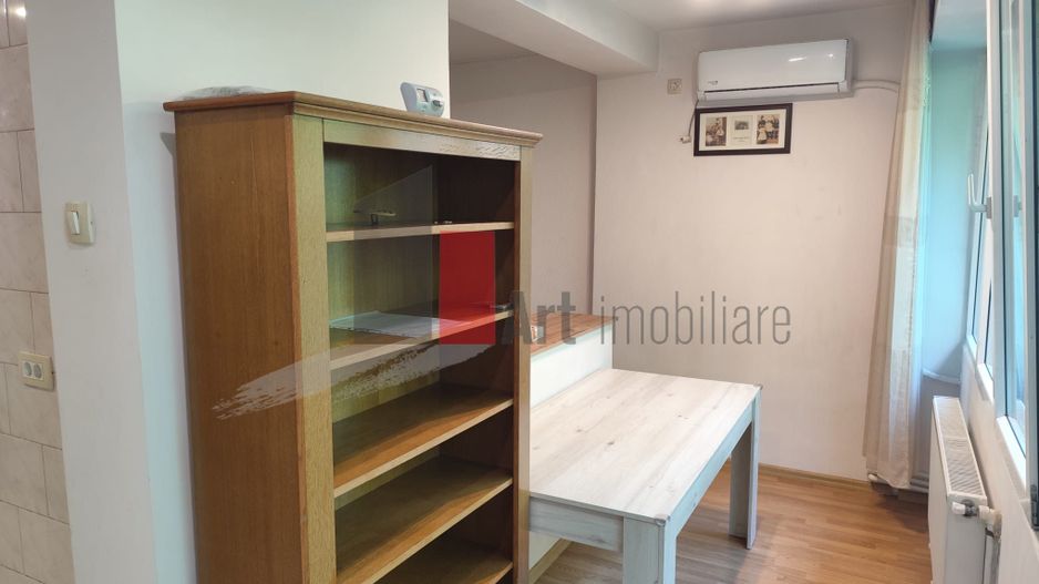 Apartament de vanzare cu 2 camere in zona Pajura. - Poză 33