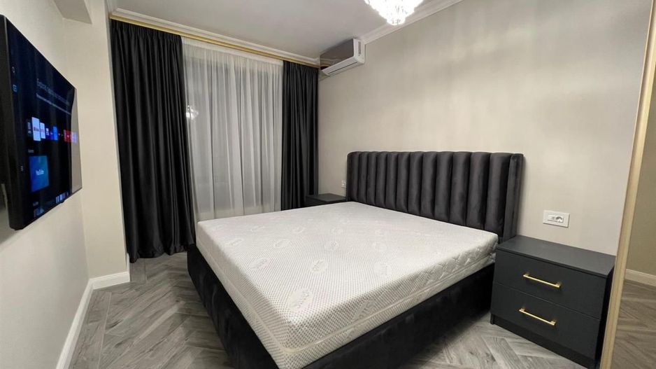 Apartament 3 camere | Finalizat | Curte - Poză 9