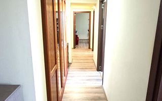 Apartament 3 camere Ultracentral-Pitesti-Bloc Mobilux etaj intermediar - Poză 9