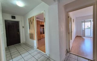 Apartament 3 camere de vanzare, Zona Garii - Poză 5