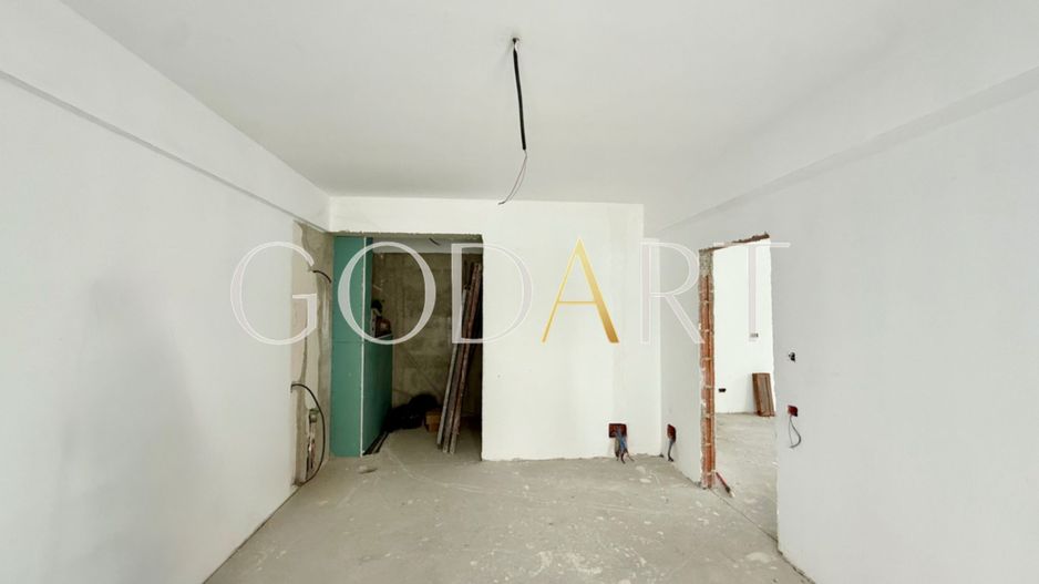 Apartament 3 camere | Curte | Singur pe etaj - Poză 3