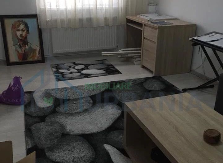 Apartament renovat 2 camere Tatarasi - Poză 1