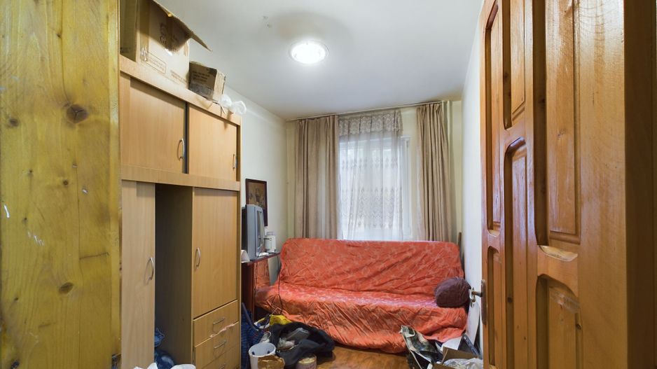 Apartament cu 3 camere în Şagului - Poză 10