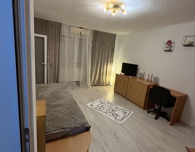 Garsoniera spatioasa in zona Piata Muncii - Campia Libertatii - Poză 3